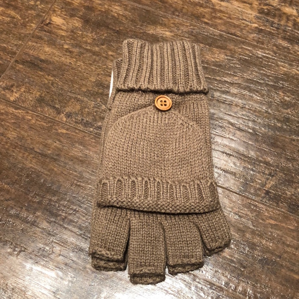 BNWT•Brown Fingerless Gloves/Mittens